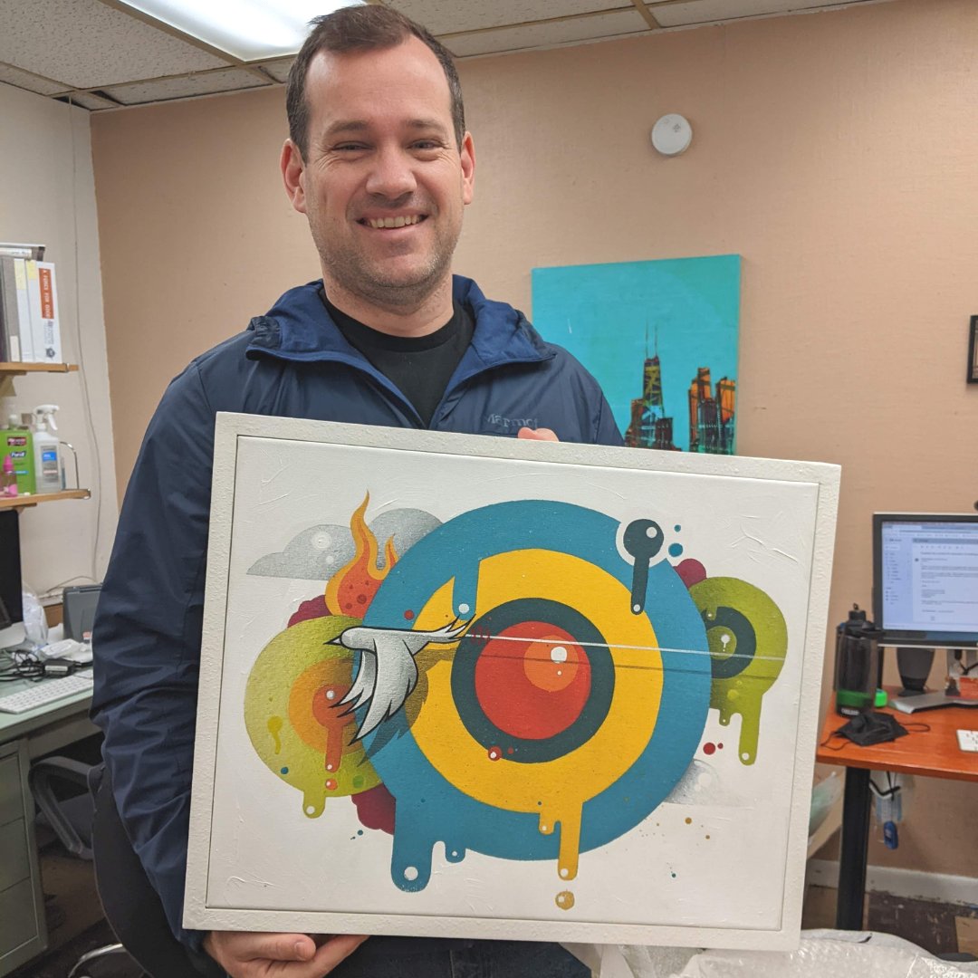 Did you know there is an <a href="/Alewellen/">Anthony Lewellen</a> mural on the front of our main building? Our Executive Director likes it so much he had to get a copy of Garden Hopes for the office too!

#chicagoart #chicagostreetart #uptownchicago #anthonylewellen #ccolife