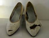 Nemesia tenía 13 años de edad el 17 de abril de 1961, cuando se inició el ataque a Playa Girón. De familia muy pobre, jamás tenía el sueño de unos zapatos blancos, los cuales pudo poseer al triunfar la Revolución. 
#CubaViveEnSuHistoria 
#GironDeVictorias