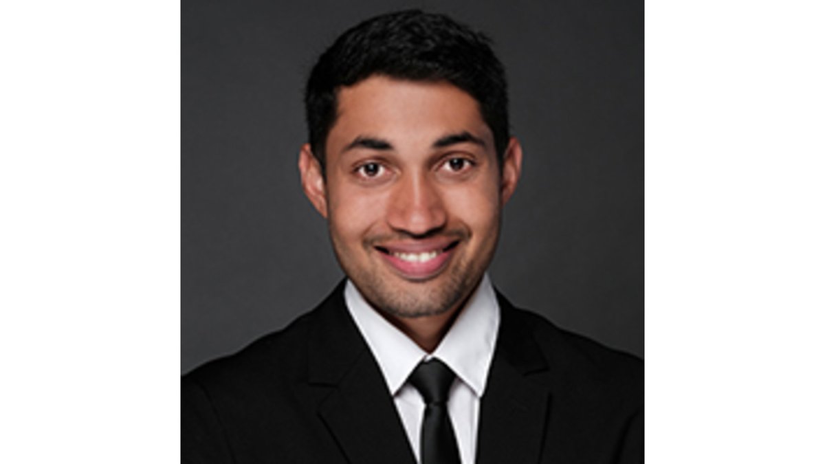 The Blue Journal thanks Emerging Investigator Binaya Regmi, M.D., for his contribution to the April 15 issue. <a href="/binrgm/">Binaya Regmi</a>  

"Diaphragm Muscle Weakness Might Explain Exertional Dyspnea Fifteen Months After Hospitalization for COVID-19"

🔓 Open Access
🔗 bit.ly/3UyIO5L