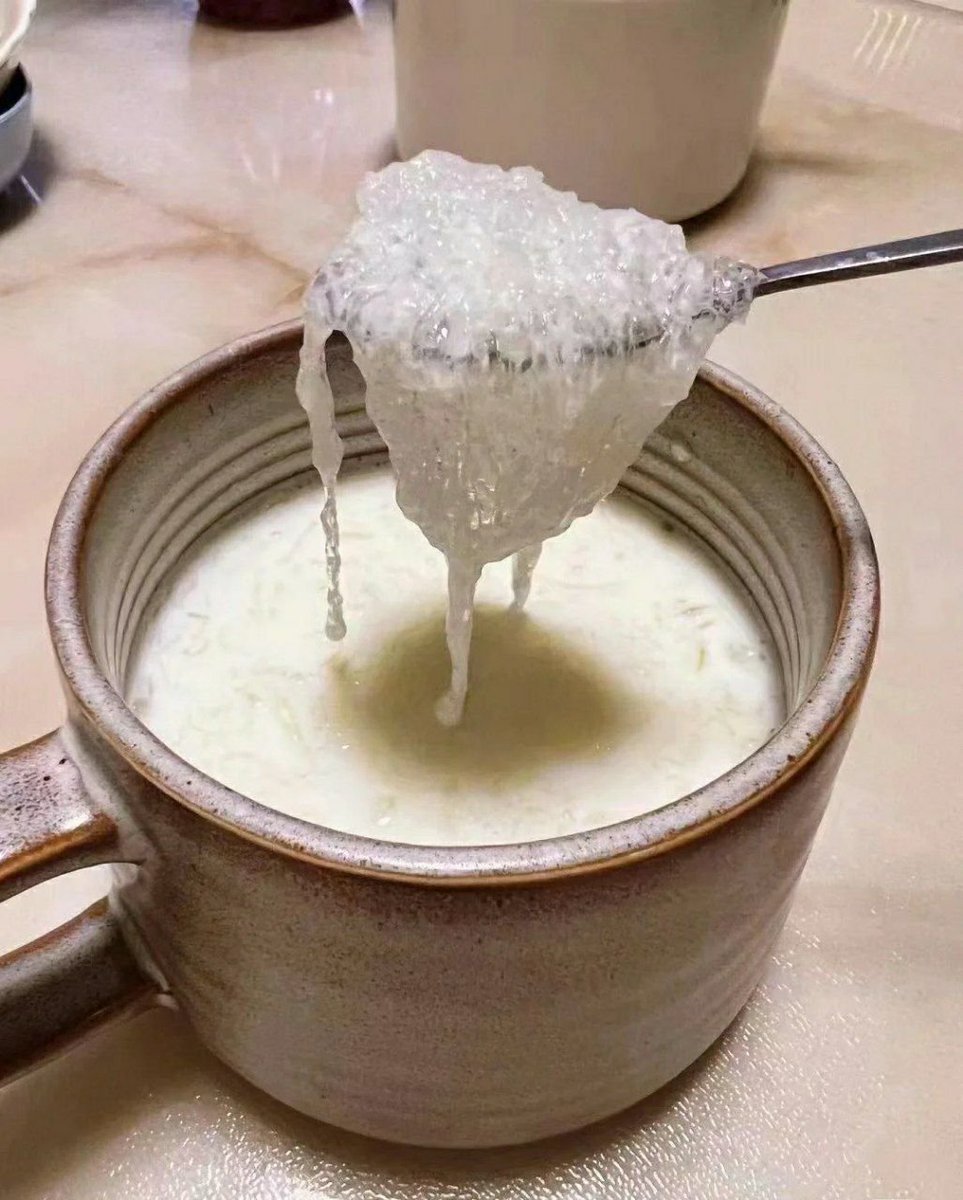 fran_git's tweet image. 🌻Sharing today:
Milk bird's nest! ! 🥣
㊗️Eat bird’s nest ㊙️Improve fatigue-prone sub-health ㊙️Clean up garbage in the body ㊙️Skin hydration ㊙️Regulate body immunity ㊙️Supplement nutrition㊙️