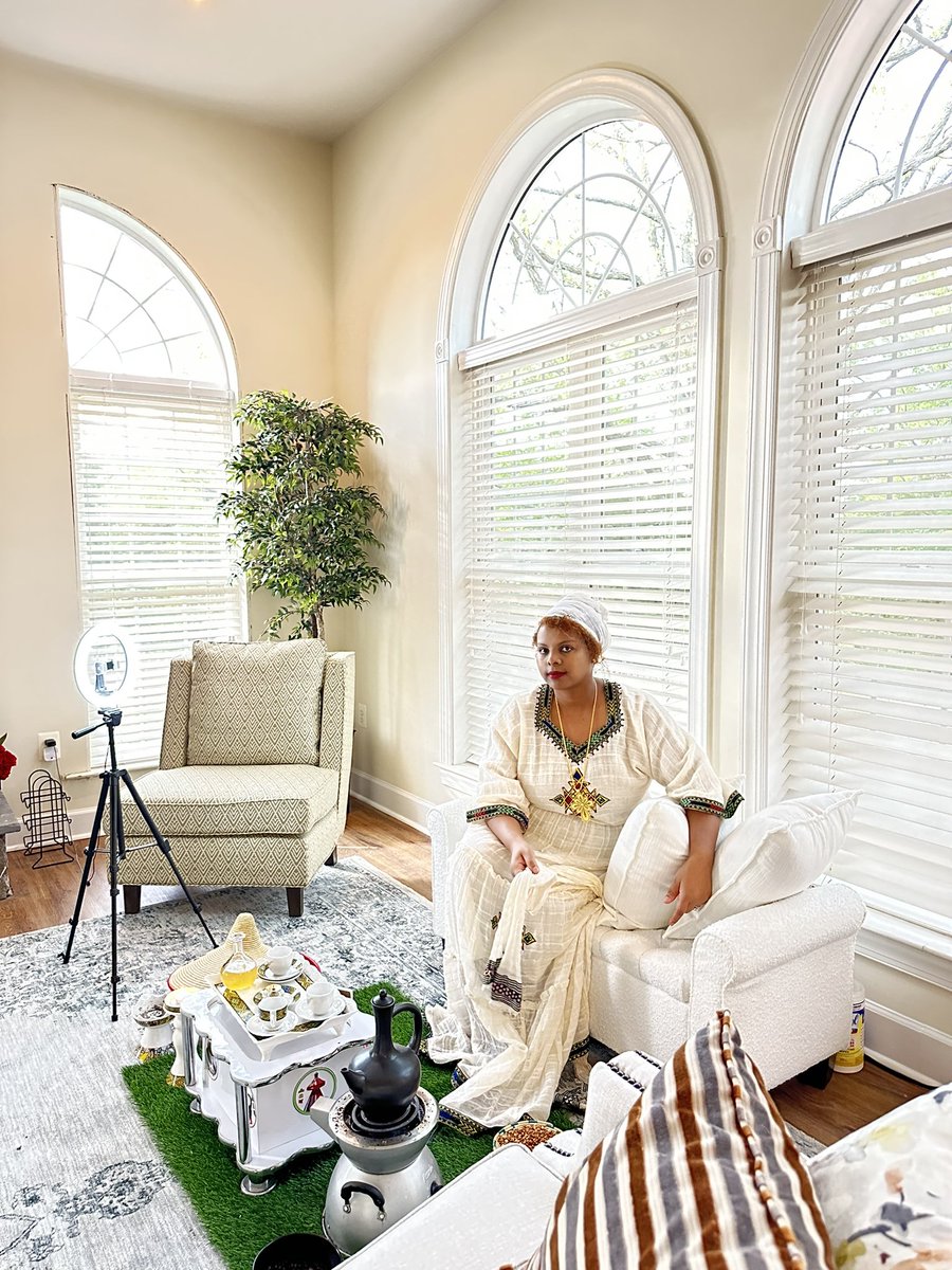 acts241's tweet image. Ethiopian dinner and coffee (buna) with my beautiful wife @hiwijohn (for Ethiopian Fasica / Easter) #Ethiopia #buna #mixedfamily