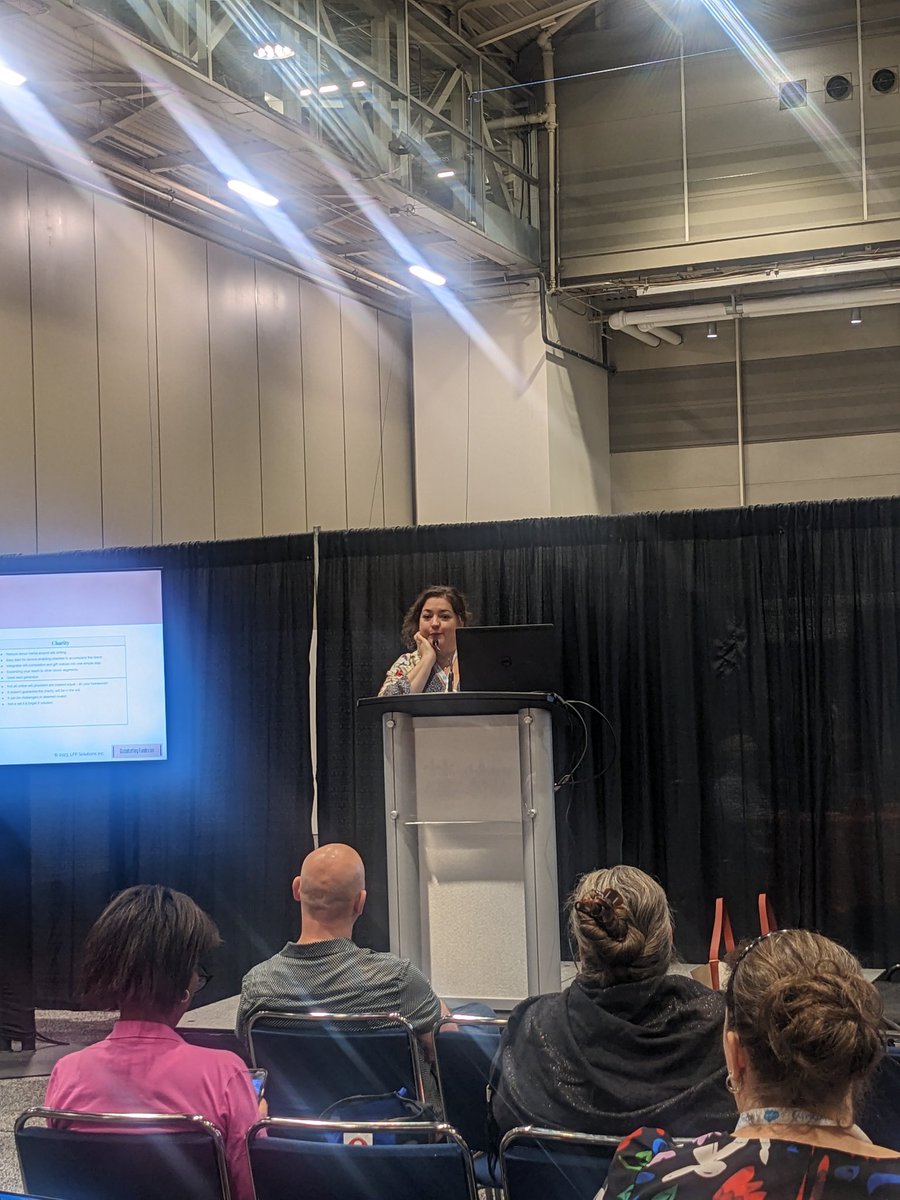 Awesome to see <a href="/sfortnum/">Scott Fortnum</a> @GlobetrottingFr presenting earlier for the #afpeeps at #afpicon.