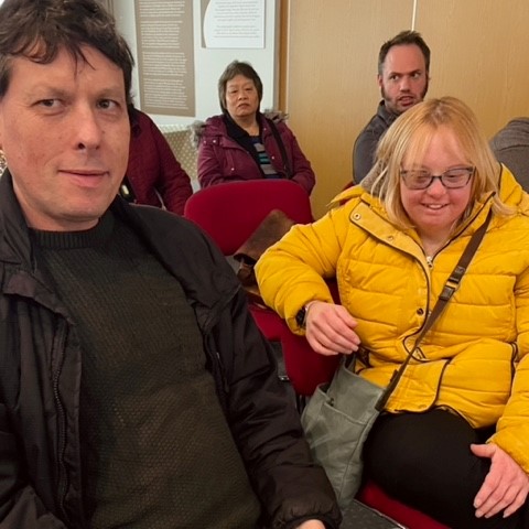 TheMoRW's tweet image. #WorcestershireHour we loved 1st session of  @Aimuseums funded #NSNA TasteTouchSmell project w @mondayniteclub1 members &amp;amp; artist @kayewinwood - we explored the museum &amp;amp; everybody shared a personal treasure. Looking forward to creating new sensory experiences for #MoRW together.