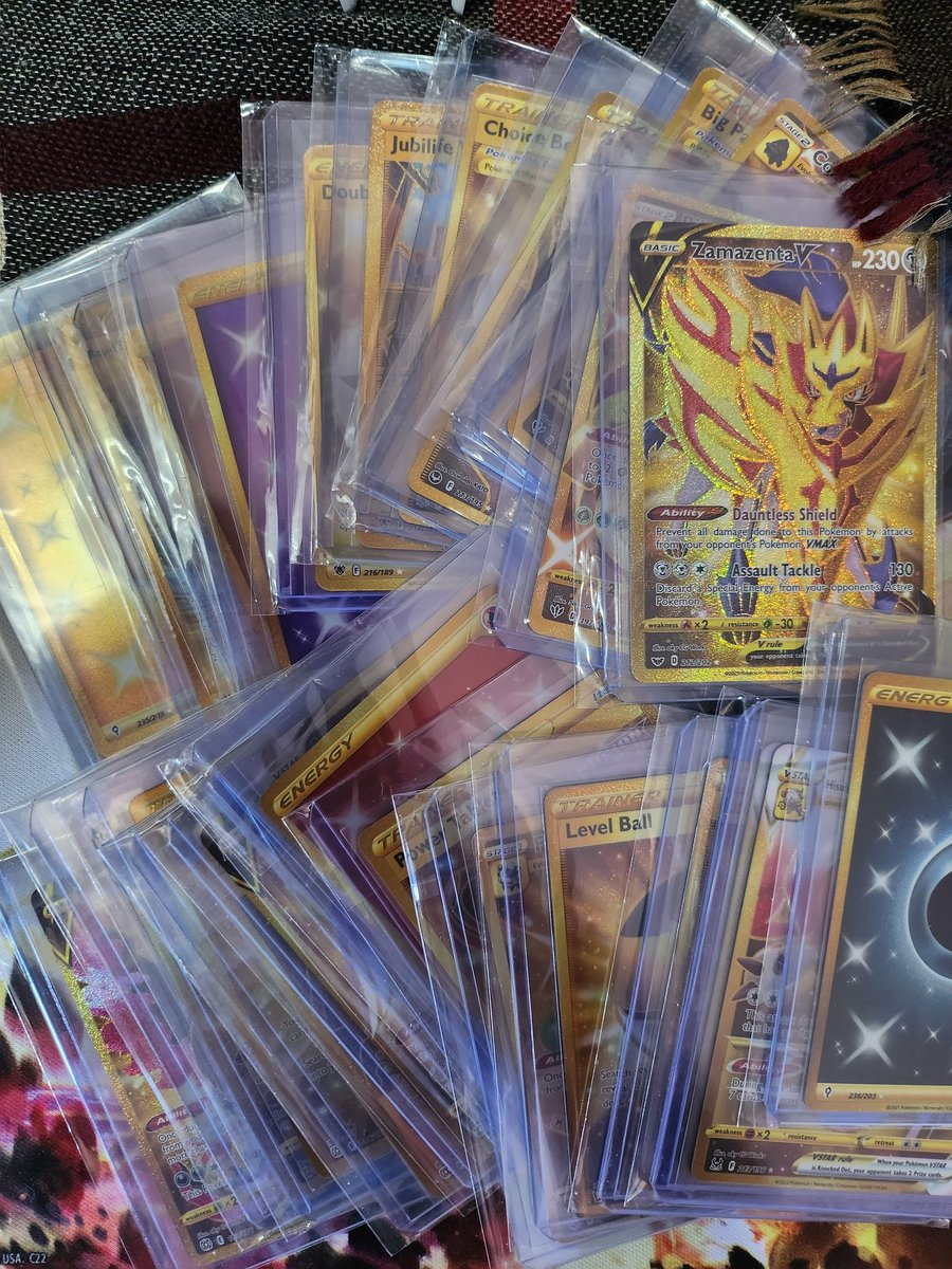 JonsInterests's tweet photo. This is TCG prices but I'm selling at 87% of market value. Can send more pictures as well 

$1 for PWE (max of 2 cards)
$4 for BMWT 

@IchooseYouMew2 @BUYSELLTRADETCG @CardboardBanger https://t.co/ZoV18buukG