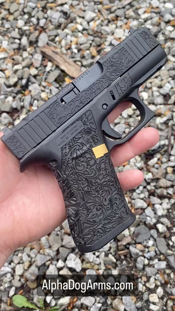alpha_dog_arms's tweet photo. #glock43xmos all done up with our “Fleur De Lis” pattern.
.
.
.
#laserstipple #laserstippling #laserstippled #laserstippledglock #laserengraving #laserengraved #fiberlaser #customglock #customglocks #customglock43x #glocl43x #alphadogarms #glocksofinsta… https://t.co/yUUqyuIr2c https://t.co/xqx4C66j8U