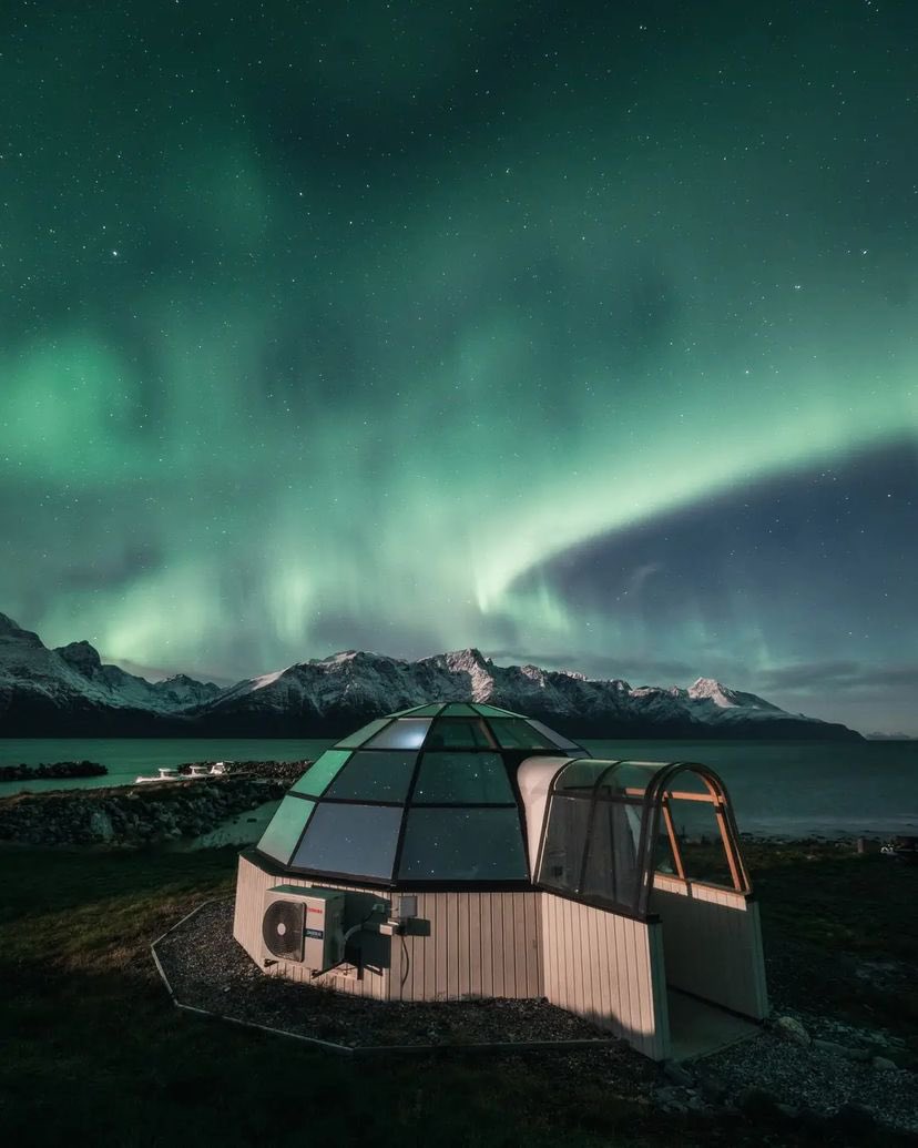 G567gg59's tweet photo. When I suddenly saw these photos in the dead of night, I really wanted to go to Iceland again and feel the magic of nature again. https://t.co/rXbqznvMo2