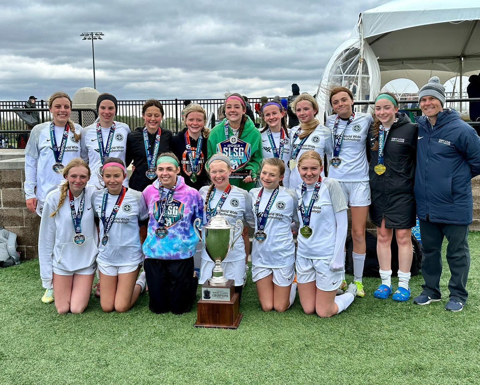 SLSGtournaments's tweet photo. Congrats to these amazing ⁦@SLSGILSoccer⁩ ⁦@SLSGsoccer⁩ Champions this weekend at the Spring Classic. 🏆 🥇 💪🏼 ⚽️ https://t.co/viCTwMeryD
