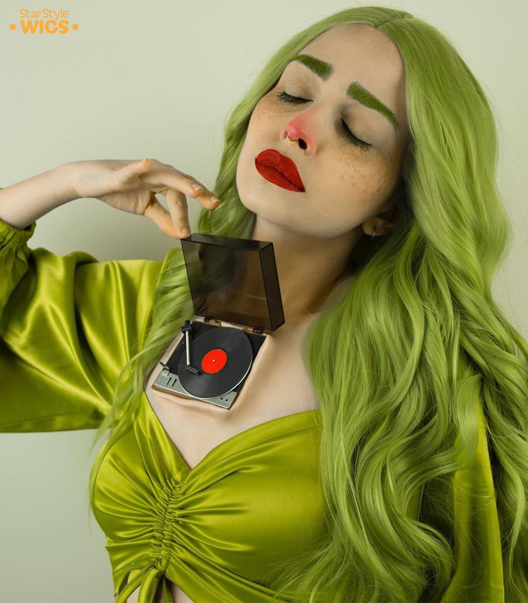 When the inner conflict ends, peace begins 💚
Artist: IG petite.doll
Wig: Atomic Scandal Lace Front