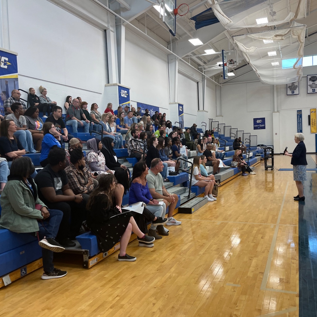 UrsulineCampus's tweet photo. What a great turnout at Admitted Student Day on Saturday! Thanks to all who spent a day in the life of an Ursuline Arrow! We enjoyed meeting you, answering your questions, &amp; helping you decide if Ursuline is the college for you. Hope to see all of you this Fall! #FutureArrows 🏹 https://t.co/cfowGk5KRW