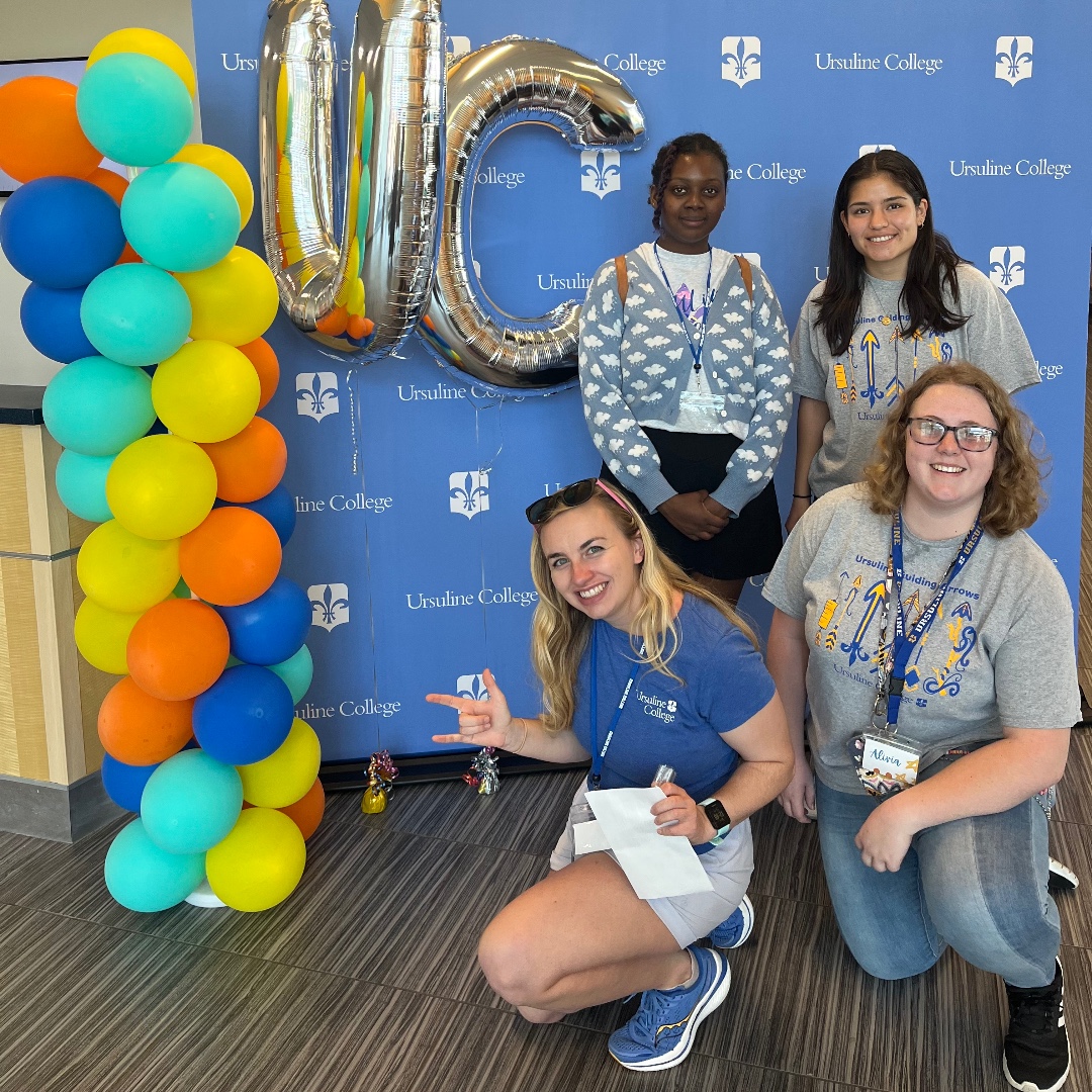 UrsulineCampus's tweet photo. What a great turnout at Admitted Student Day on Saturday! Thanks to all who spent a day in the life of an Ursuline Arrow! We enjoyed meeting you, answering your questions, &amp; helping you decide if Ursuline is the college for you. Hope to see all of you this Fall! #FutureArrows 🏹 https://t.co/cfowGk5KRW