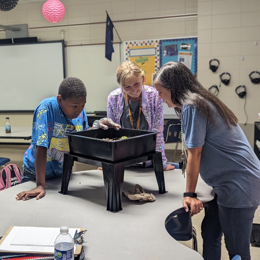 Mrs. Kay's students checked in on their worm composter today! #TheHill