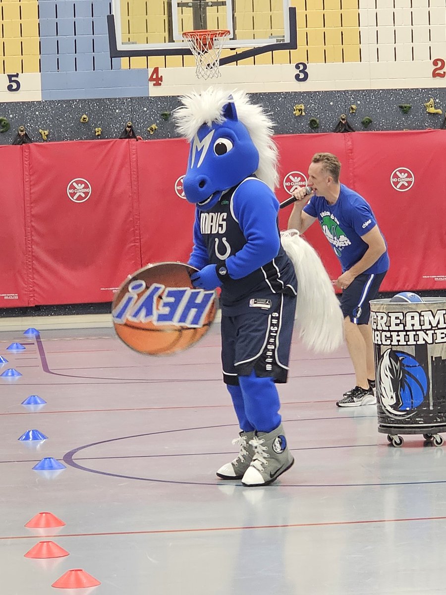 CounselingCses's tweet photo. A big shoutout to Champ the Mavs Mascot and the Mavs Man of the Dallas Mavericks  for visiting Comanche Springs today. Our students are going to "Slam Dunk" the STAAR test! #Mavs #mavsman #mavsbasketball #itsaspurthing #EMSproud @mmendellAP @EMSISD @EMSCounseling @Mavs https://t.co/OMyc3BqnGv