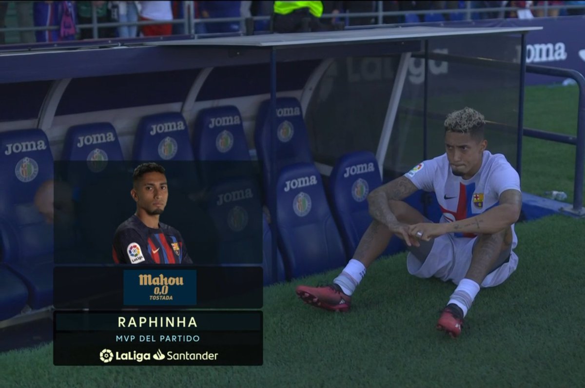 EirenJr's tweet photo. Muchos critican a Raphinha, pero recuerden:
-Asiste en el 0-1 en Valencia en el min 93 (+3)
-Mete el Gol del 1-2 en osasuna al 86 (+3)
-Asiste Vs Getafe en el 1-0 (+3)
-Gol vs Valencia en el 1-0 (+3)
-Gol vs Athletic en el 1-0 (+3)

Nos ha dado 15 pts. Sin el no fuéramos líderes. https://t.co/605NtQA29E