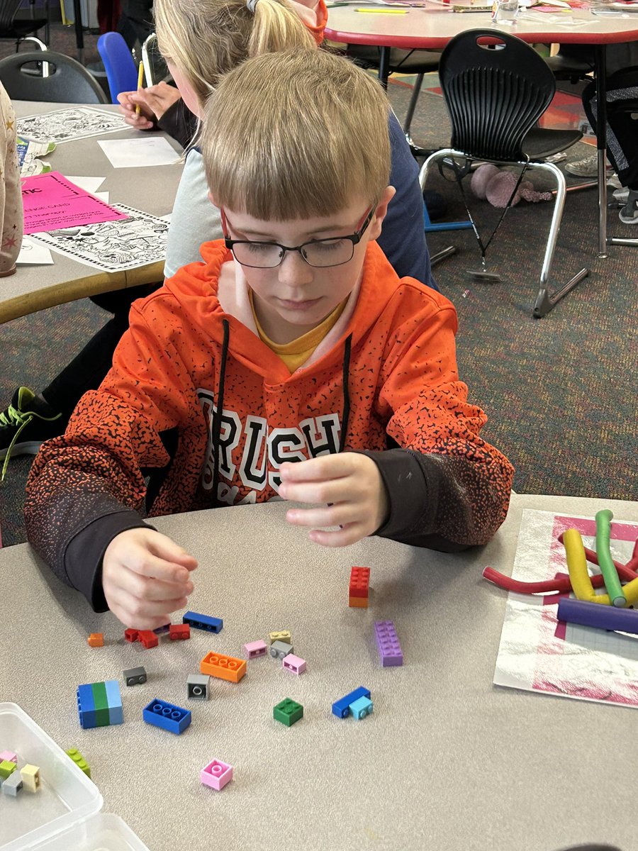 OtsegoGrade2's tweet photo. Career Explorations with Penta! #OtsegoKnights #feehansclass https://t.co/yeE14NE9TB