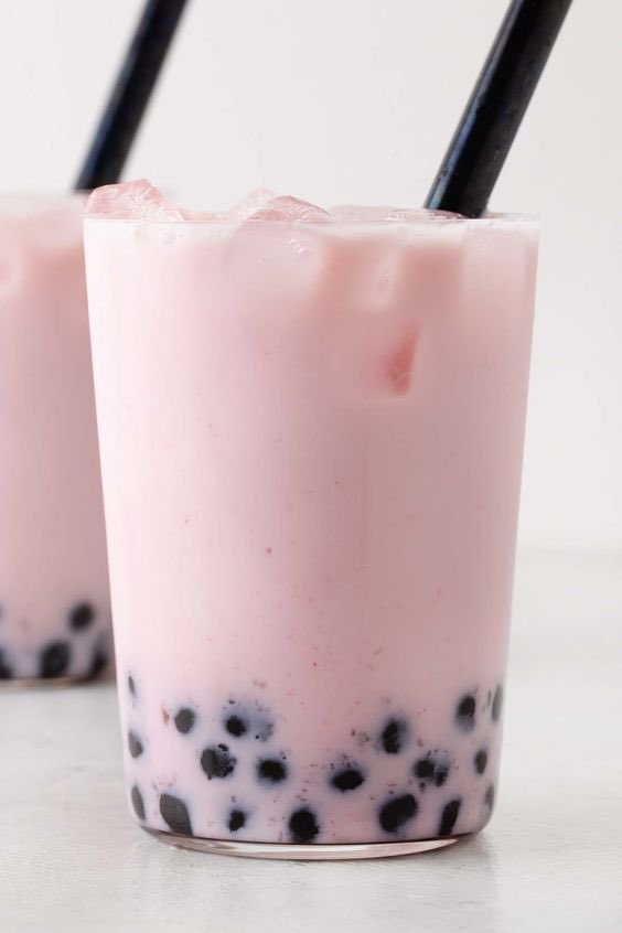 ZomaTeaCo's tweet photo. We love Bubble Tea, de estos 3 ¿Cuál te gustaría disfrutar hoy? Té blanco Pink Moon, Oolong Chai Latte o Thai Tea Latte. Nosotros no podemos elegir uno 🫢🩷🤤🤌🏻🩵 https://t.co/yc4oDjYS0B