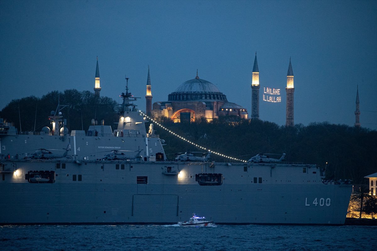 Restitutor Orientis II 🇯🇵 on Twitter "Le nouveau navire "portedrones