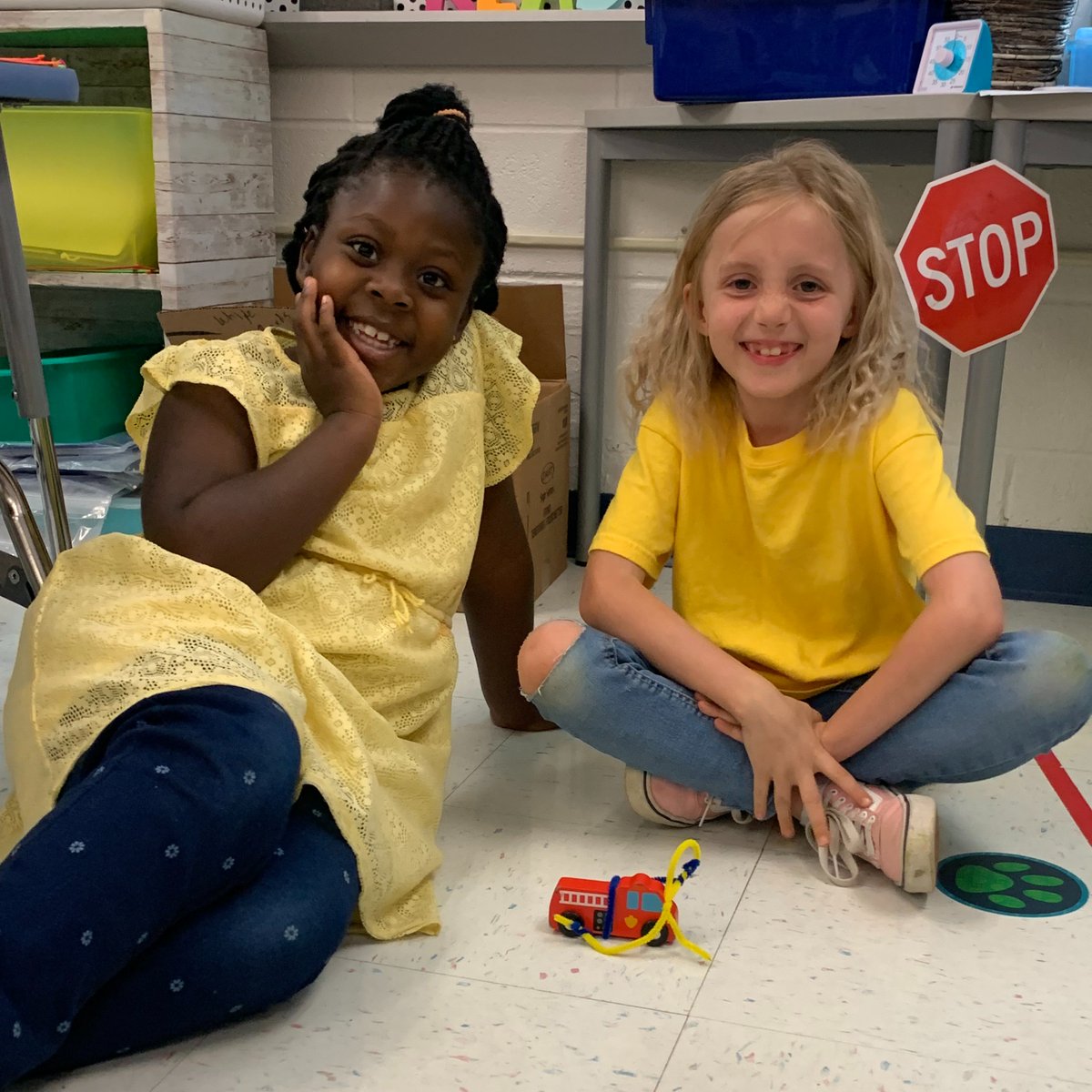 WoodlawnES tweet media