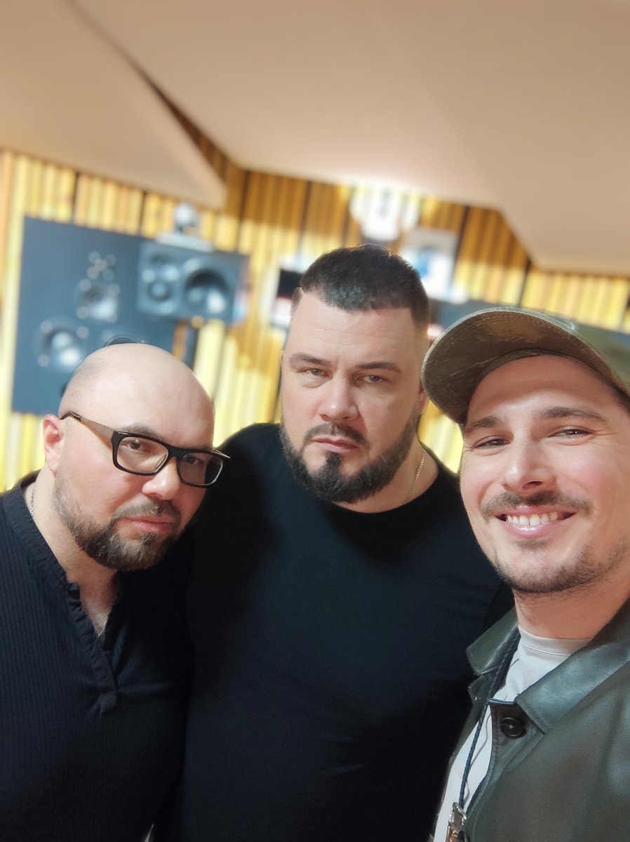 DenPutintsev's tweet photo. Тепер зрозуміло, чому він Позитив... https://t.co/r3lI5AxlDW