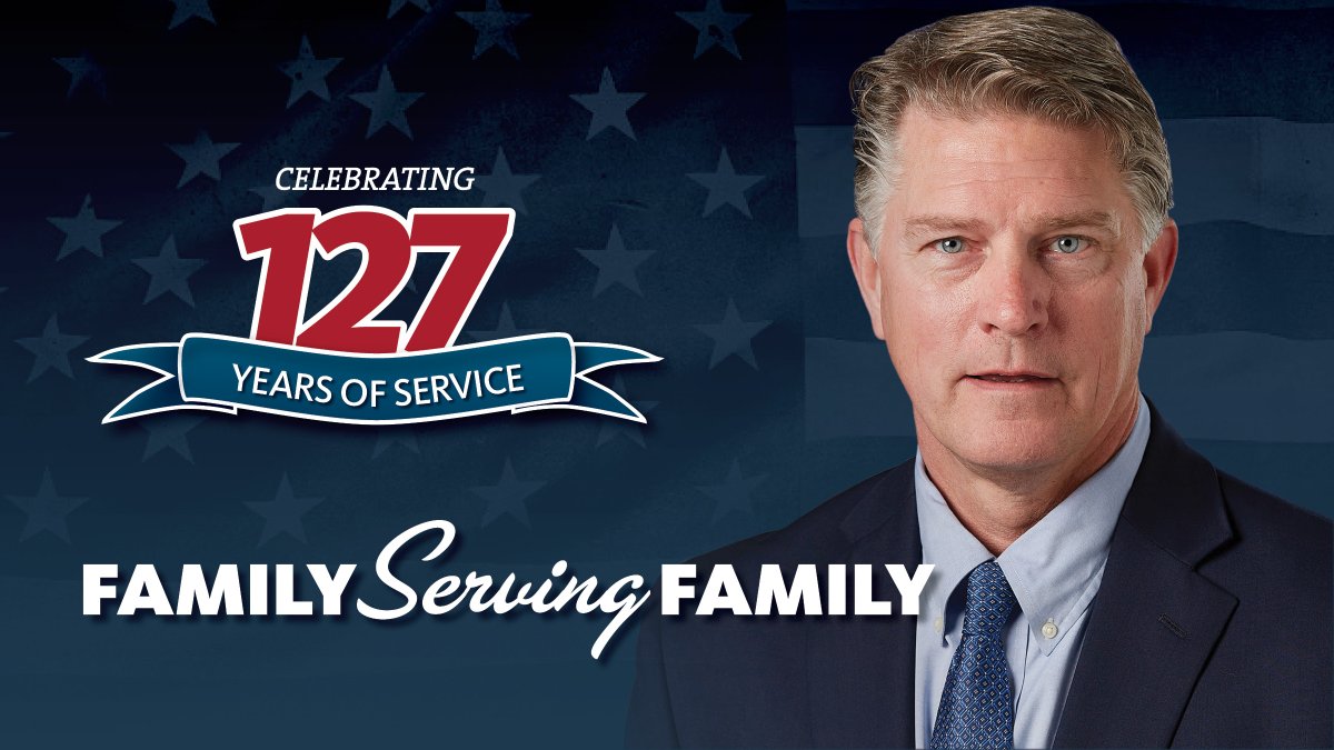 ExchangeAssoc's tweet photo. From #MilitaryChild to #Soldier to #ArmySpouse and the VP of LP at the Exchange, Tommy Caudle has served our #WarFighters.✨

His journey is a must-read on #TheExchangePost. Click the 🔗 for this edition of #FamilyServingFamily.💜🤍

🗞 https://t.co/qRKPGSMCPy https://t.co/0spSTA7xJD