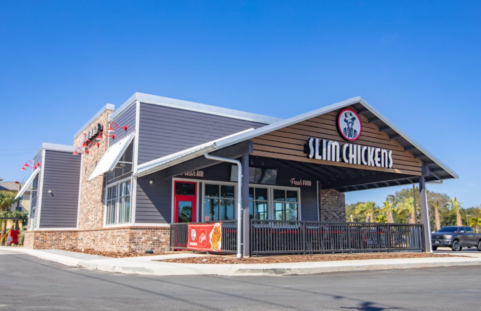 Slim Chickens is coming to Celebration Pointes 🐔🙌 

bizjournals.com/orlando/news/2…

#PlacesThatEndure #BuildingWithPassion #Unicorp #Perseverance #SlimChickens #LifeChangingChicken #Chicken #RealEstate #CRE #ComingSoon #CelebrationPointe #Celebration