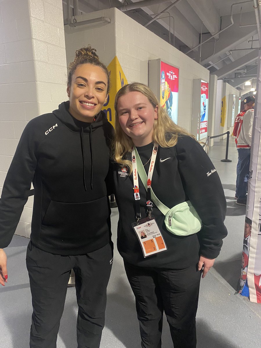 EloraPowell3's tweet photo. Two weeks of amazing inspiring women 🤩 #womeninsport https://t.co/hBdmtc6lMO