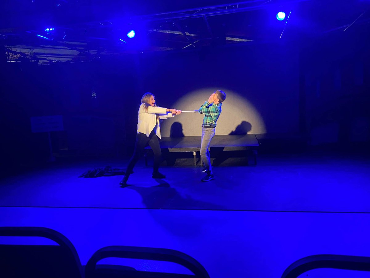 pace_yt's tweet photo. Our Stranger 'Hings cast took us on an hilarious romp through the Upside Doon world, fighting off enemies to a soundtrack of awesome 80's tunes!
#pacefest #youththeatre #FuturePaisley https://t.co/X1zIbKjuFq