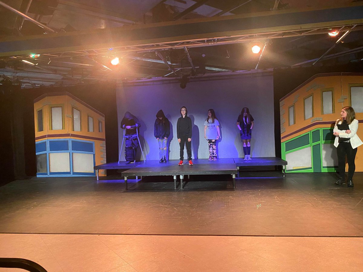 pace_yt's tweet photo. Our Stranger 'Hings cast took us on an hilarious romp through the Upside Doon world, fighting off enemies to a soundtrack of awesome 80's tunes!
#pacefest #youththeatre #FuturePaisley https://t.co/X1zIbKjuFq
