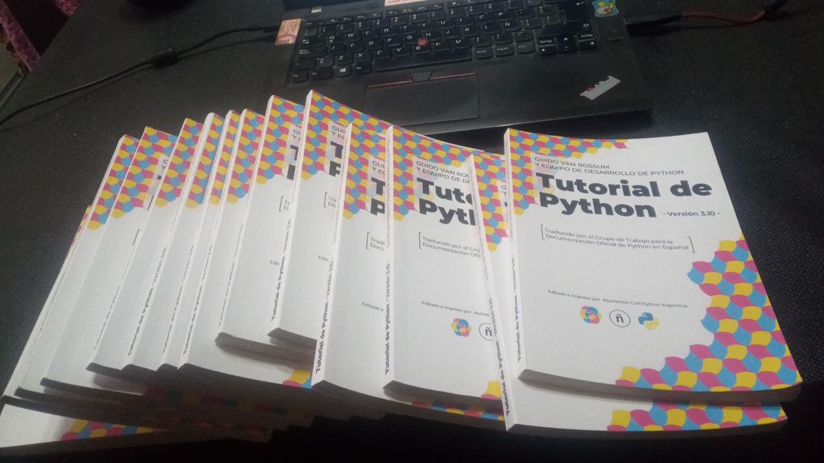 Sir_Demian's tweet photo. Gracias @PythonArgentina y @ThePSF por hacerme llegar los tutoriales de Python para los chicos de la ESET de Quilmes!!! https://t.co/857eupO37V