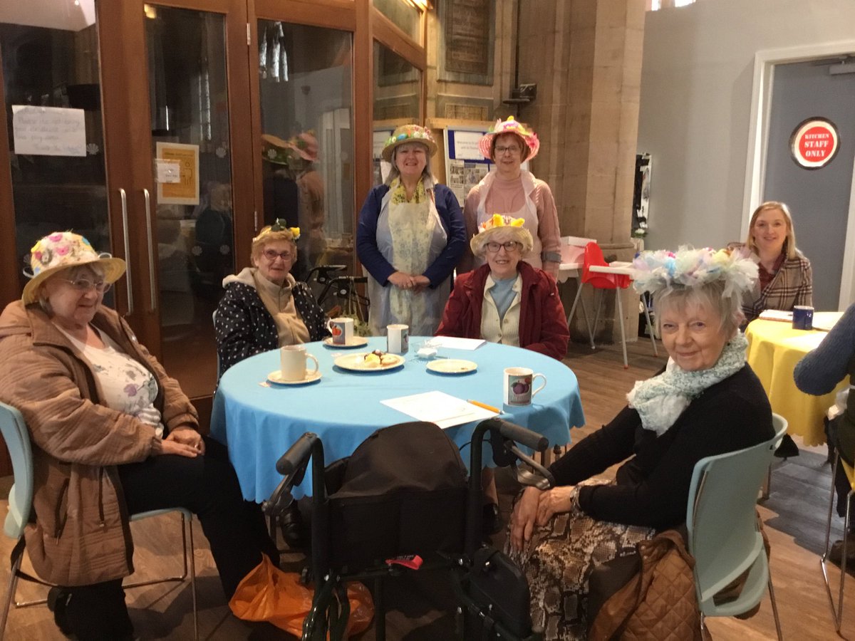 lifelinescafe's tweet photo. Lifelines Cafe is back this Friday 21st April at 1.30pm. Join us for a brew, cake &amp; a chat and a game of bingo. Everyone welcome, especially those living with dementia their carers, family &amp; friends. https://t.co/ZQjGkuHpXP