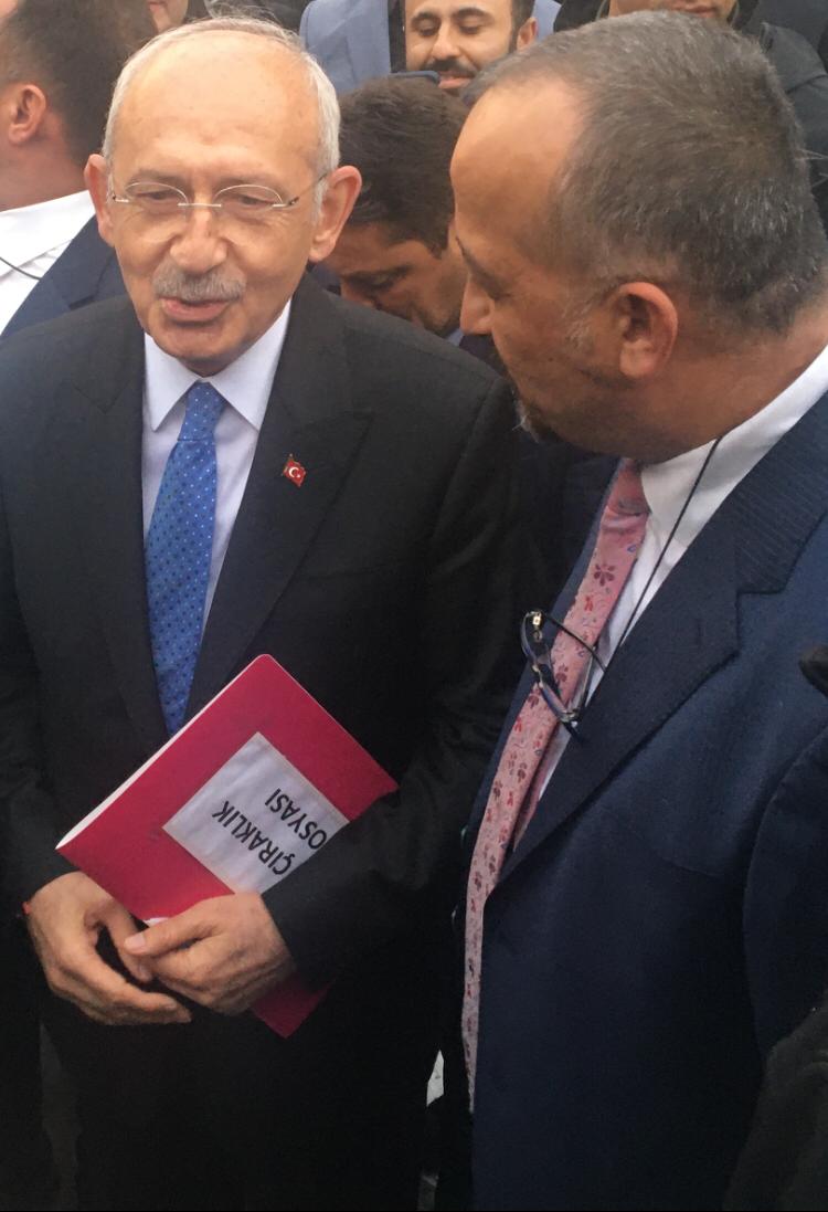 ÖNEMLİDİR | SON DAKİKA | BOL BOL RT | 

#StajyerinUmuduMillet

Cumhurbaşkanı Adayı Kemal Kılıçdaroğlu’ndan Staj ve Çıraklık Mağdurları’na büyük müjde!

Staj ve Çıraklık Mağdurları’na sevindiren haber Millet İttifakı Cumhurbaşkanı Adayı ve CHP Genel Başkanı Kemal Kılıçdaroğlu’ndan