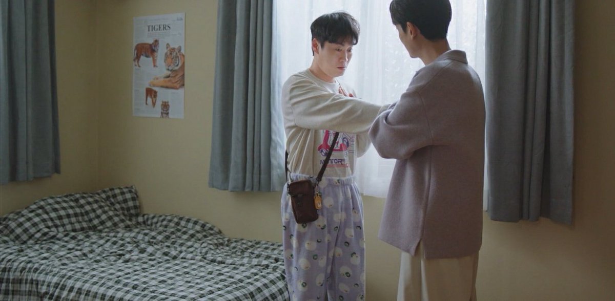 Gogobebess's tweet photo. melhor amizade desse dorama 

#CrashCourseInRomance
#CrashCourseInRomanceEp13 https://t.co/s34euk9g4H