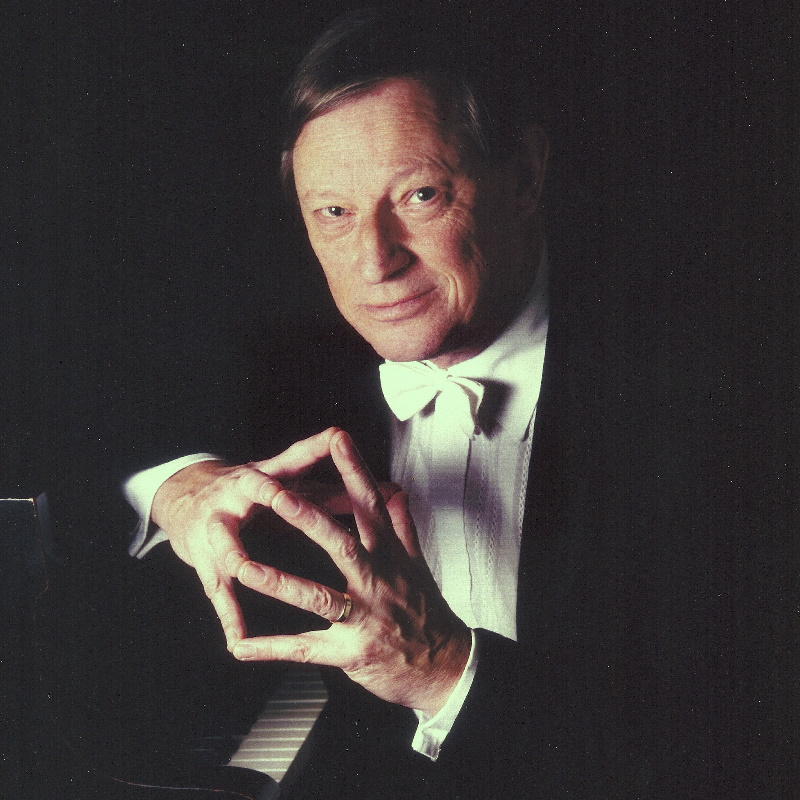 CRBO_BoxOffice's tweet photo. This Friday, 21st. #RoselandMusicSociety Martin Jones, piano "The Piano - A Machine of Wonders" Programme & #Click2Book https://t.co/S9UqQhMtZw Phone 01726 63513 Buy @VisitTruro @VisitBodmin @StAustellTIC https://t.co/qtyQnNNRO6