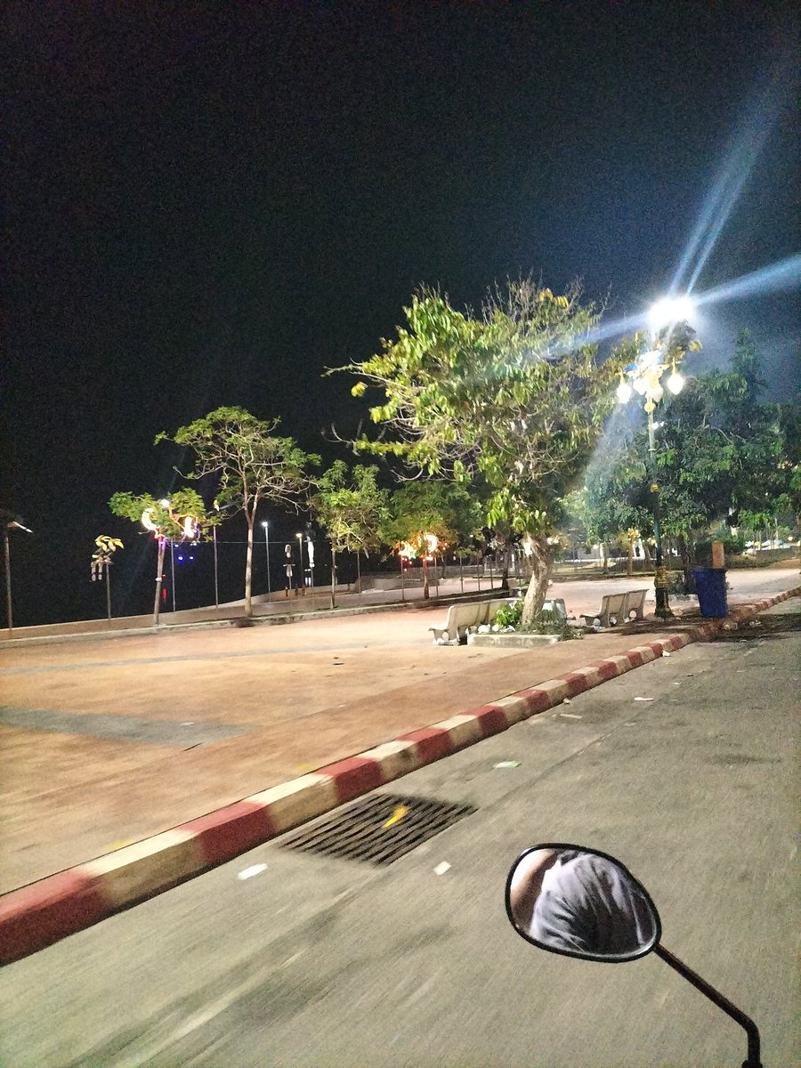 xasmi115's tweet photo. นราตอนนี้ https://t.co/fy2WKqSzti