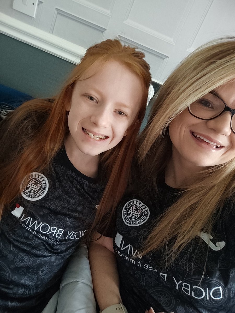 ashpanaly's tweet photo. @Pint2Shots @saintmirrenfc #StMirrenTop https://t.co/dy9XhpDAsa