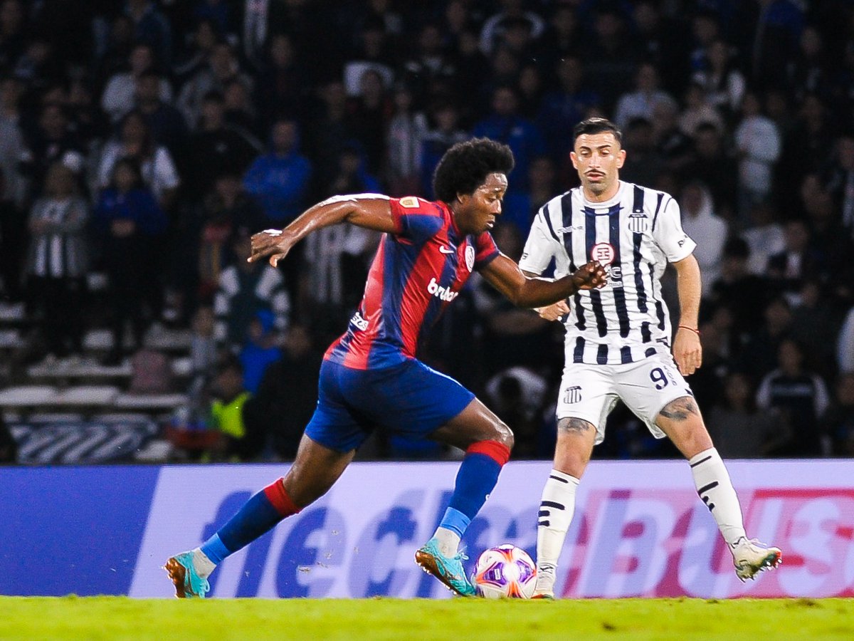 Carlos Sánchez (@carlossanchez6) on Twitter photo Algo de lo vivido el día de ayer 
<a href="/SanLorenzo/">San Lorenzo</a> Algo de lo vivido el día de ayer 
<a href="/SanLorenzo/">San Lorenzo</a>