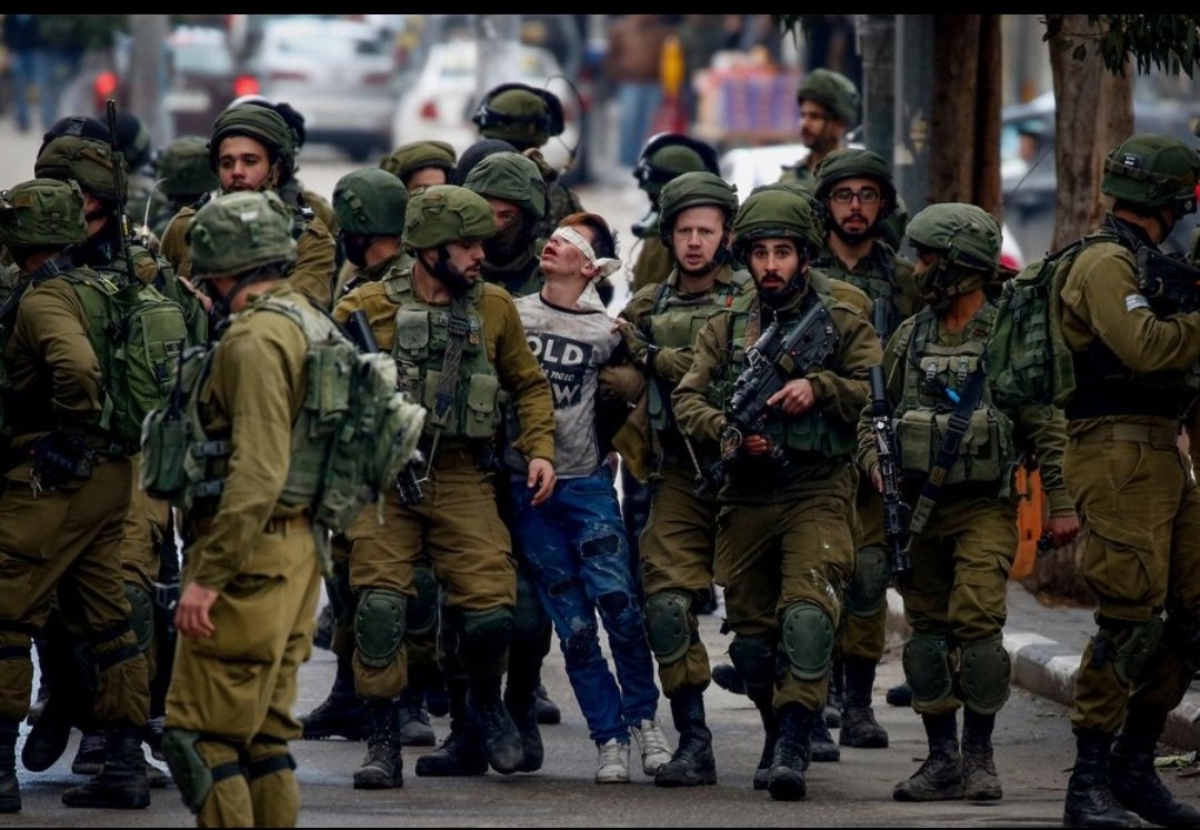 Today is #PalestinianPrisonersDay and the Israeli military is currently detaining about 150 Palestinian children, including 11 children in administrative detention who have not been charged. 

These detentions are arbitrary and every single child prisoner should be released.