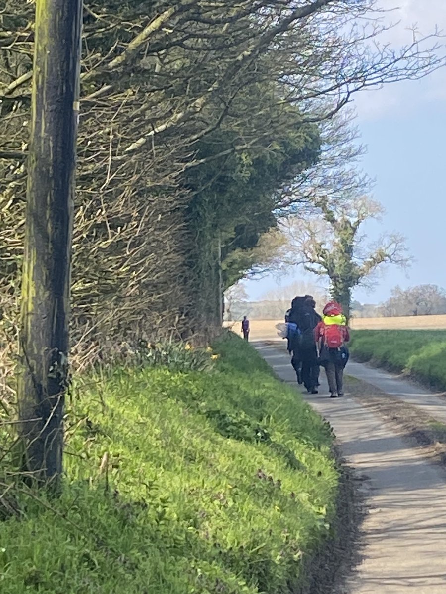 ejneilaa's tweet photo. What an amazing few days spent in a beautiful an unusual part of Norfolk with our 3 Silver DofE teams as they completed their practice expedition. A super group of students who demonstrated determination and that they can keep smiling.  So proud of your all!!🎉 #AAPROUD https://t.co/ivJPlAnkEF