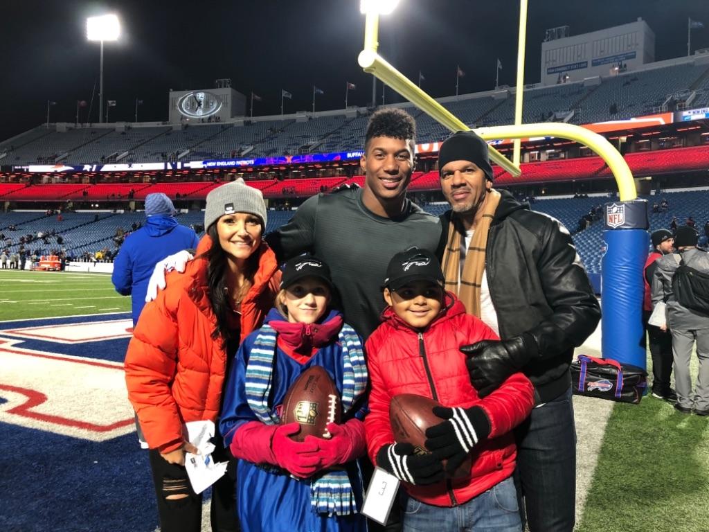 Love to support friends, partners and colleagues - way to rock it Theresa Villano Reed!! ❤️

⛳️ 5th annual NFL HALL OF FAME
• ANDRE REED FOUNDATION • CELEB CHARITY GOLF OUTING: 

HERE’s the link to register 5/21 &amp; 22: rb.gy/z4dt4j for ⛳️