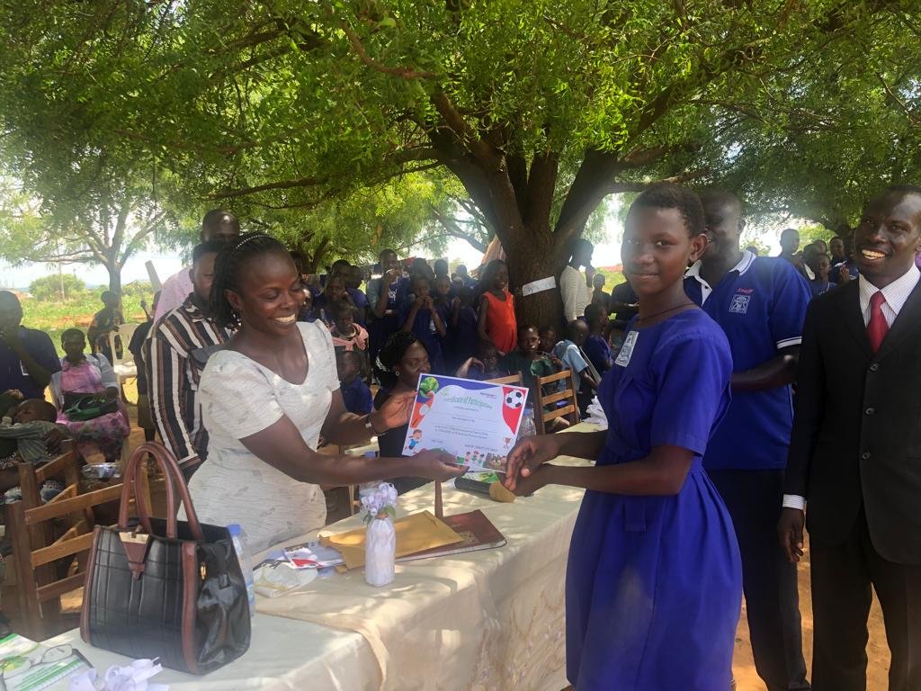 YLEC_Youth's tweet photo. Climate change mitigation is important to us.
#semproject sports activities in the 5 primary schools #soroti as a way of engaging pupils in environmental management #nurserybedestablishment #solidwastemanagement.
From Monday 17 April 2023 to Wednesday 19 April 2023. https://t.co/9w8I2P8DJq