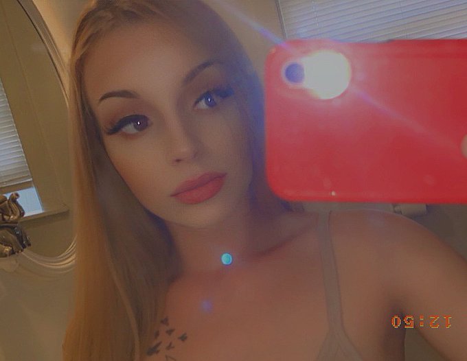 hiiiii babysssssss💕💕💕💕🫶 reminder😊it costs 0$ to send your favorite sex workers a &lsquo;like&rsquo; or &lsquo;RT&rsquo; 🥺🫶☀️ https://t<a href="/tag/selfie"class="tags"><span>#selfie</span></a><a href="/tag/nsfw"class="tags"><span>#nsfw</span></a><a href="/tag/nsfwaccount"class="tags"><span>#nsfwaccount</span></a>