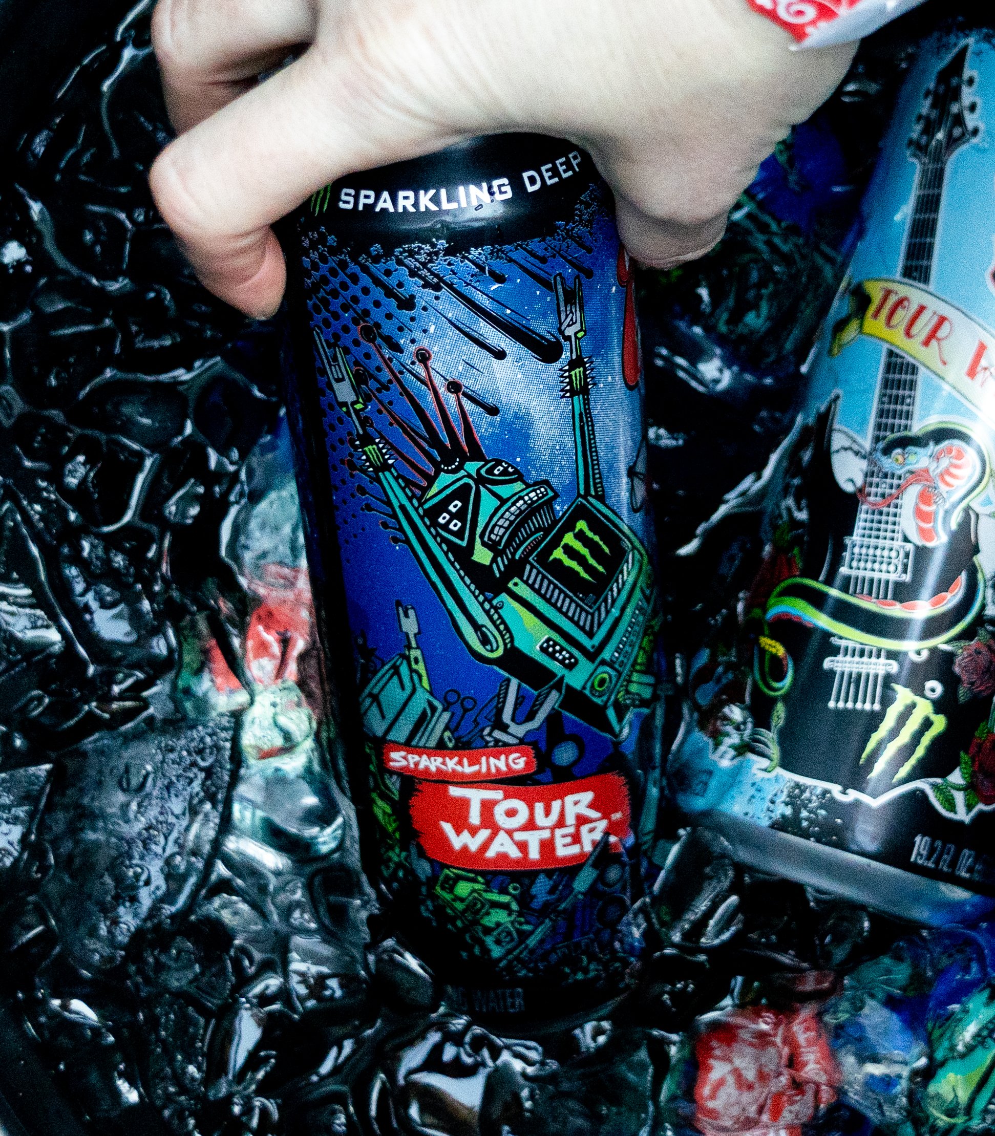 Monster Tour Water (TourWater) / Twitter