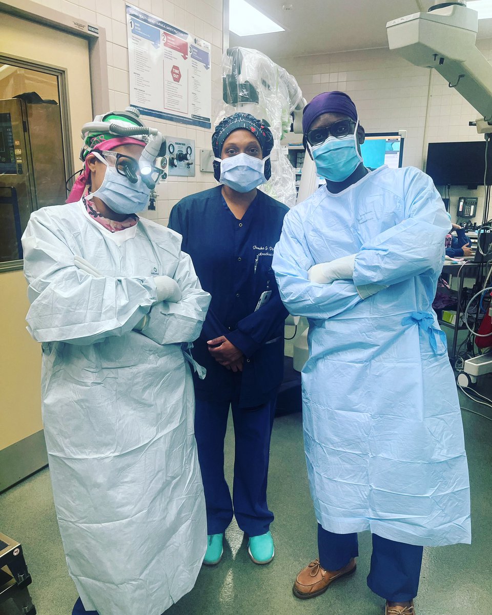 So you know it’s going to be a good day when you ask for ENT to help with your exposure and in walks a fellow @bcmhouston trained surgeon Dr. Ayeni and then my girl Dr. Pyles performed the anesthesia. The ancestors were proud today 🥰🥰 #neurosurgery #ENT #anesthesiologist