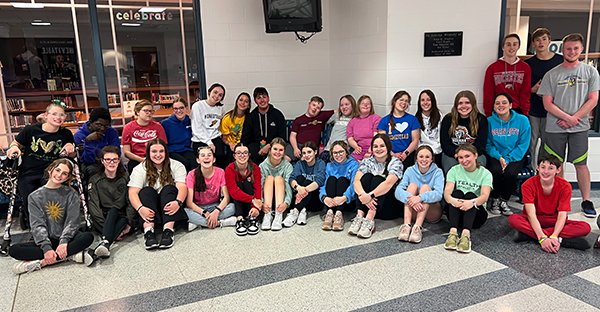 sacsk12tweets's tweet photo. No rain, no snow, no cold temps can stop these athletes. Unified Track practice was inside today. The group stopped in between laps for a quick pic. @Spartytweets #SACSPride https://t.co/tSvuVyBt3n