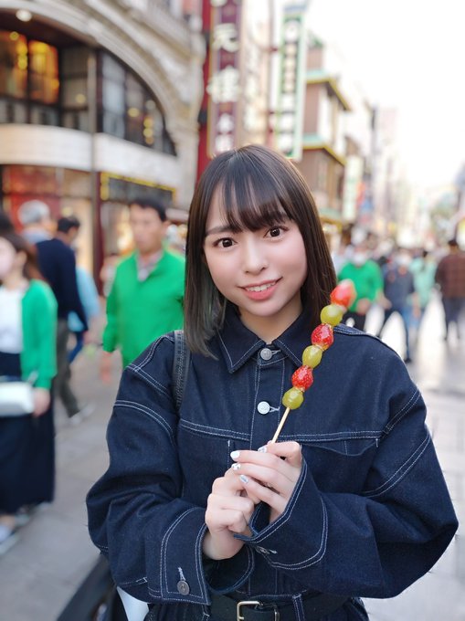 寺坂ユミ