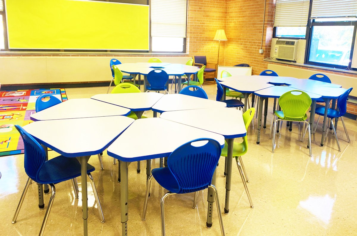 Fre3domInterior's tweet photo. It’s Education Installation Season at Freedom and we are so excited for everyone to enjoy their new spaces!

George Melcher Elementary School in KCMO got a refresh this summer with pops of color everywhere. https://t.co/E3NA0GQHw0