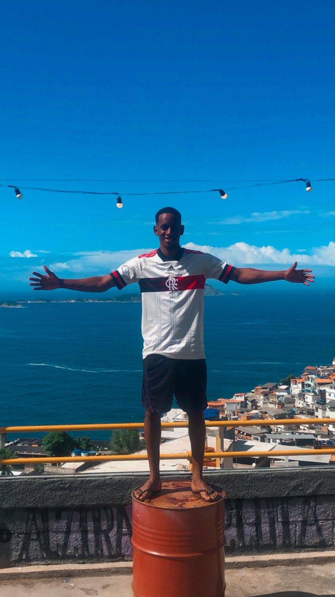 Alexandresuces's tweet photo. Cidade Maravilhosa !! Flamengo Eu Te Amo ❤️ 🖤 https://t.co/2BeX9gNRjK