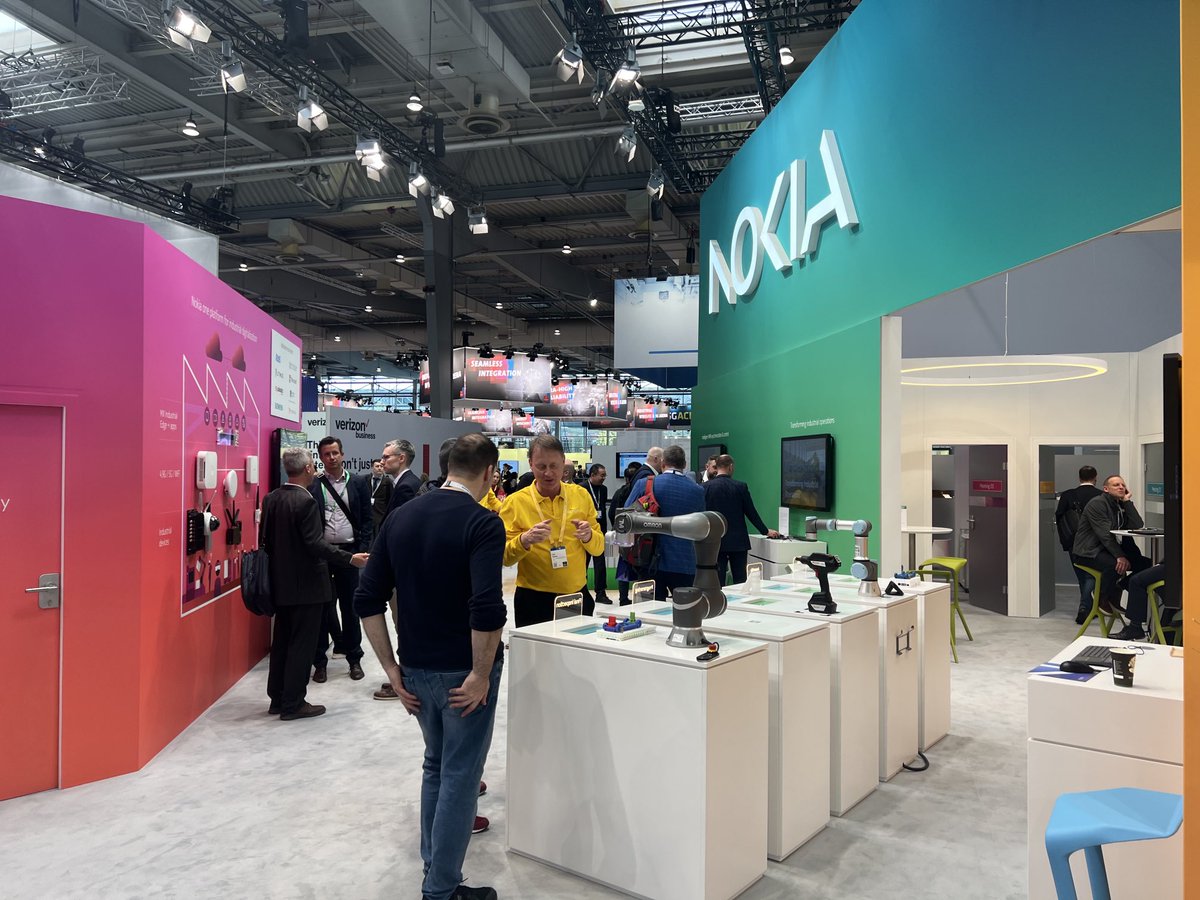 CarlijnAdema's tweet photo. Fantastic first day at #HannoverMesse23 ⁦⁦@nokiaindustries⁩ looks amazing with demos on #workersafety , #sustainability for #industry4.0 Super proud of the team! https://t.co/MODEU2tN0s