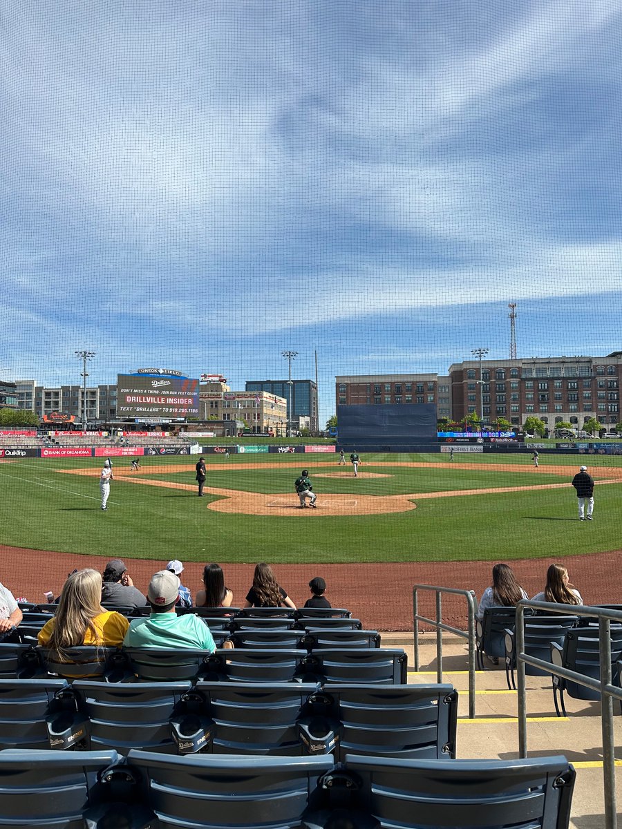 k2cAthletics's tweet photo. What a beautiful day for baseball! 

@K2CBaseball vs Cleveland https://t.co/zz8oUQoxeD