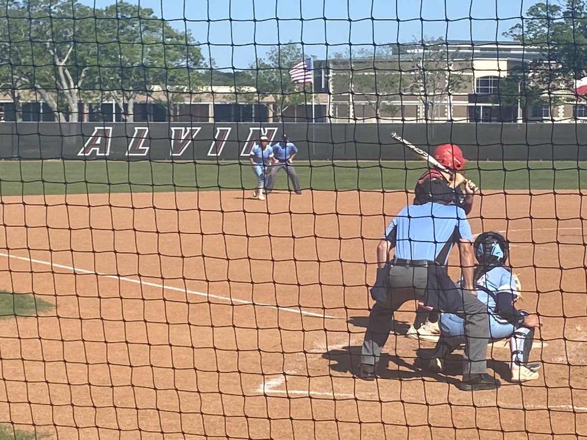Jason Schreiber on Twitter "Watching Alvin CC softball today, quick