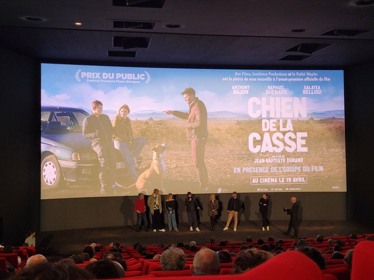 RemiFoleszynski's tweet photo. Merci au @pathefrance #Wepler pour cette belle AVP de #ChienDeLaCasse, 1er film réussi et très en verve, porté par @AnthonyBajon qui devient décidément une valeur sûre et la révélation Raphaël Quenard. Décidément très fier du #cinema🇲🇫 https://t.co/EdTKYrjR8c